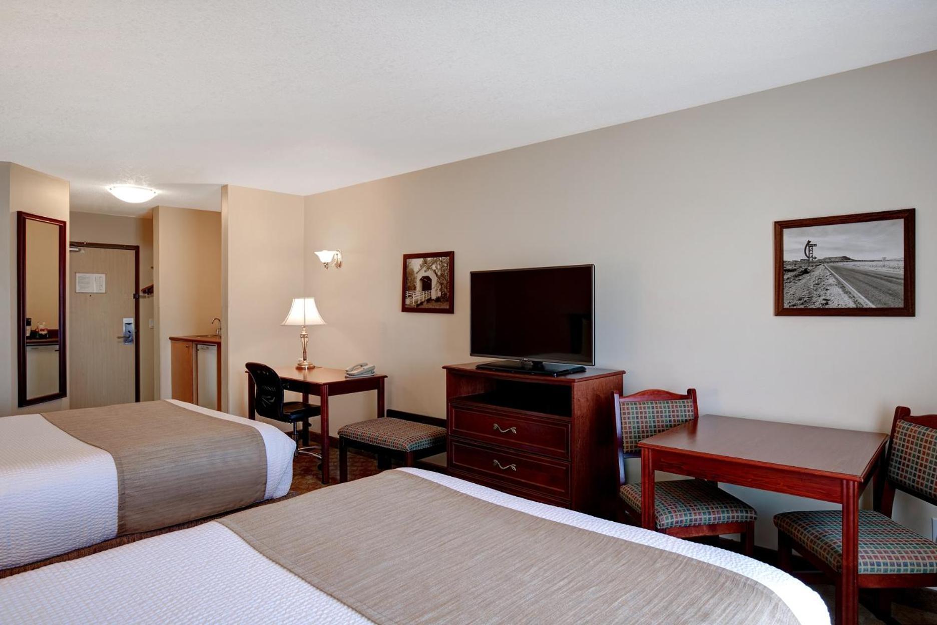 Days Inn By Wyndham דוסון קריק מראה חיצוני תמונה